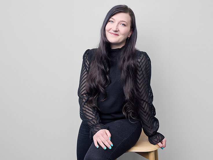 Ein Portrait von Laura Rosenbauer